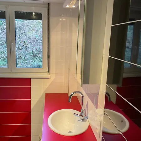 Les Grands Arbres Appartement *